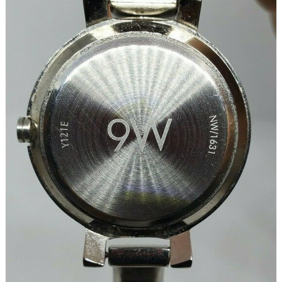 Nine West NW/1631 Silver Tone Quartz Analog Ladies Watch Y121E NW/1631 - Picture 4 of 11